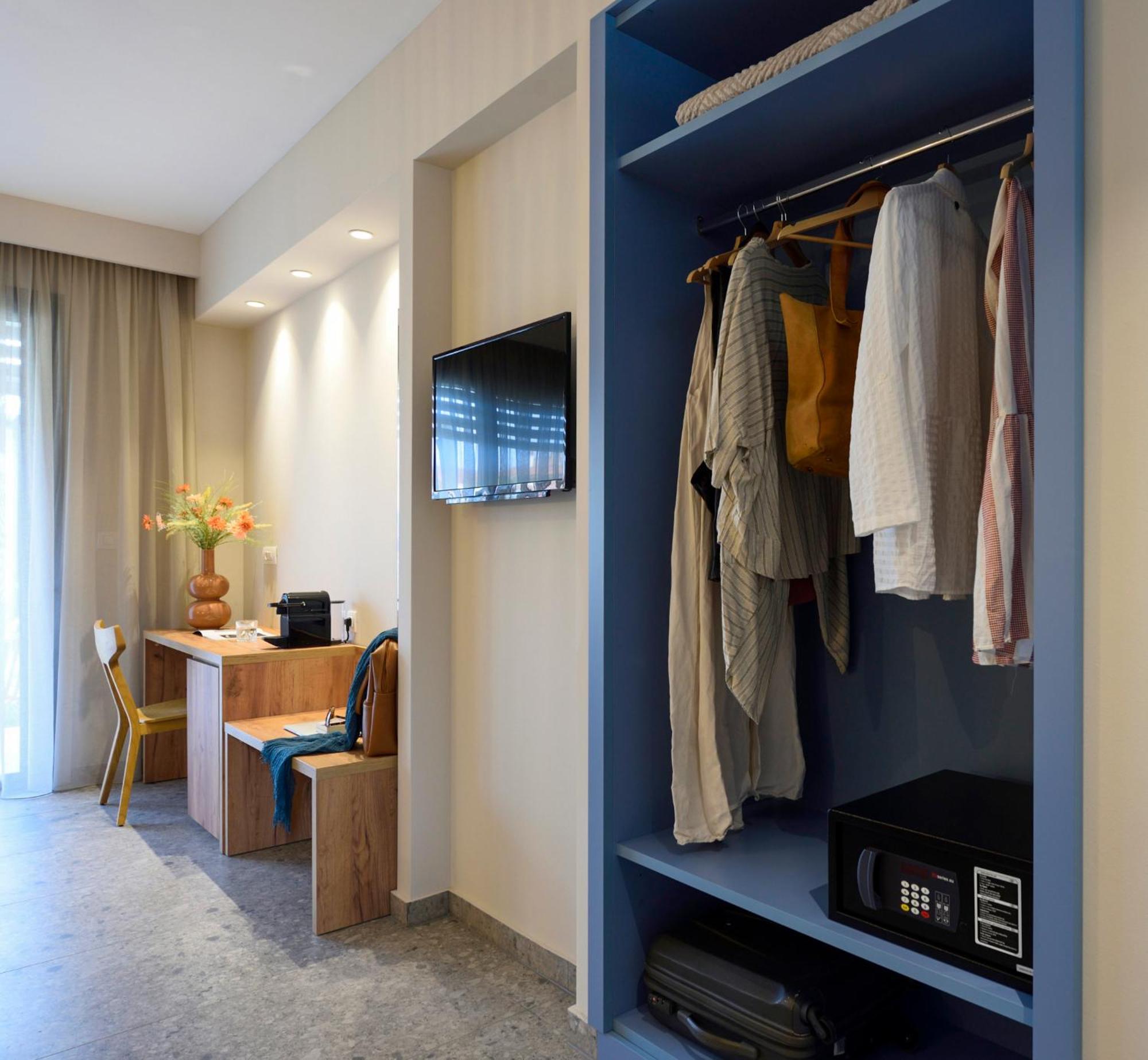Falena Luxury Rooms Kalyves Polygyrou Esterno foto